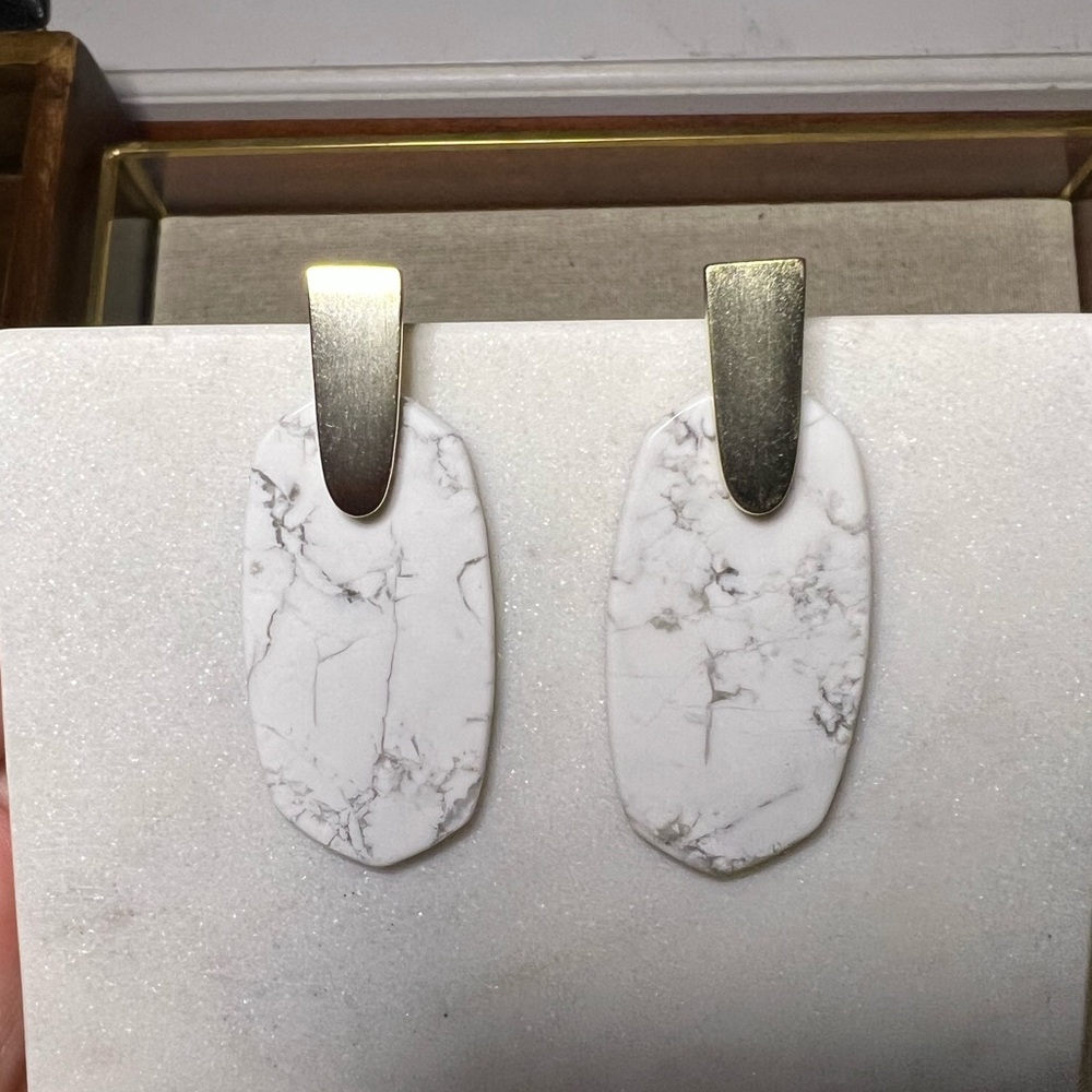 Kendra Scott White Marble Statement Earrings